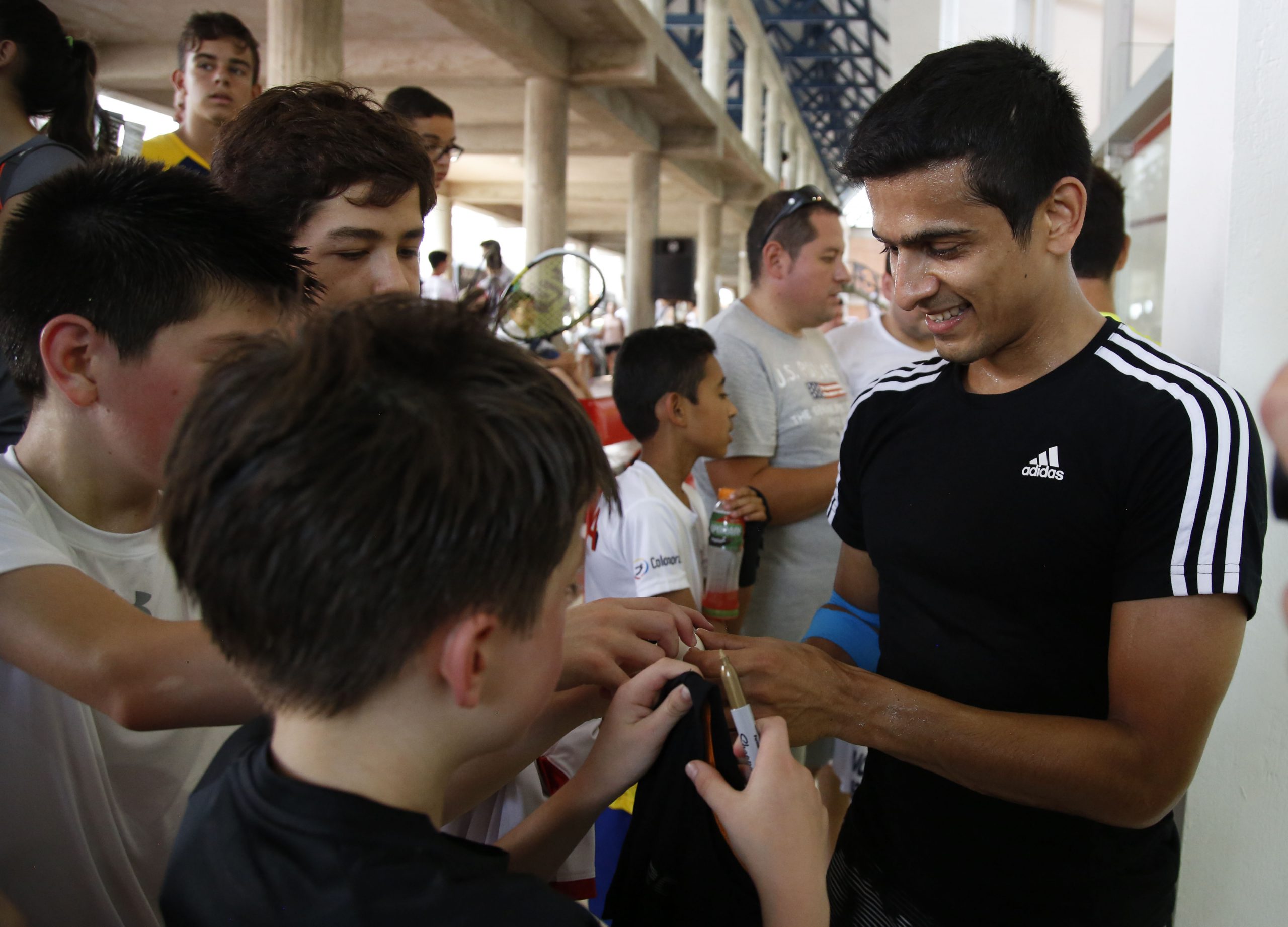 ReBound Helps Children from Squash Urbano Meet Their Idols PSA World Tour
